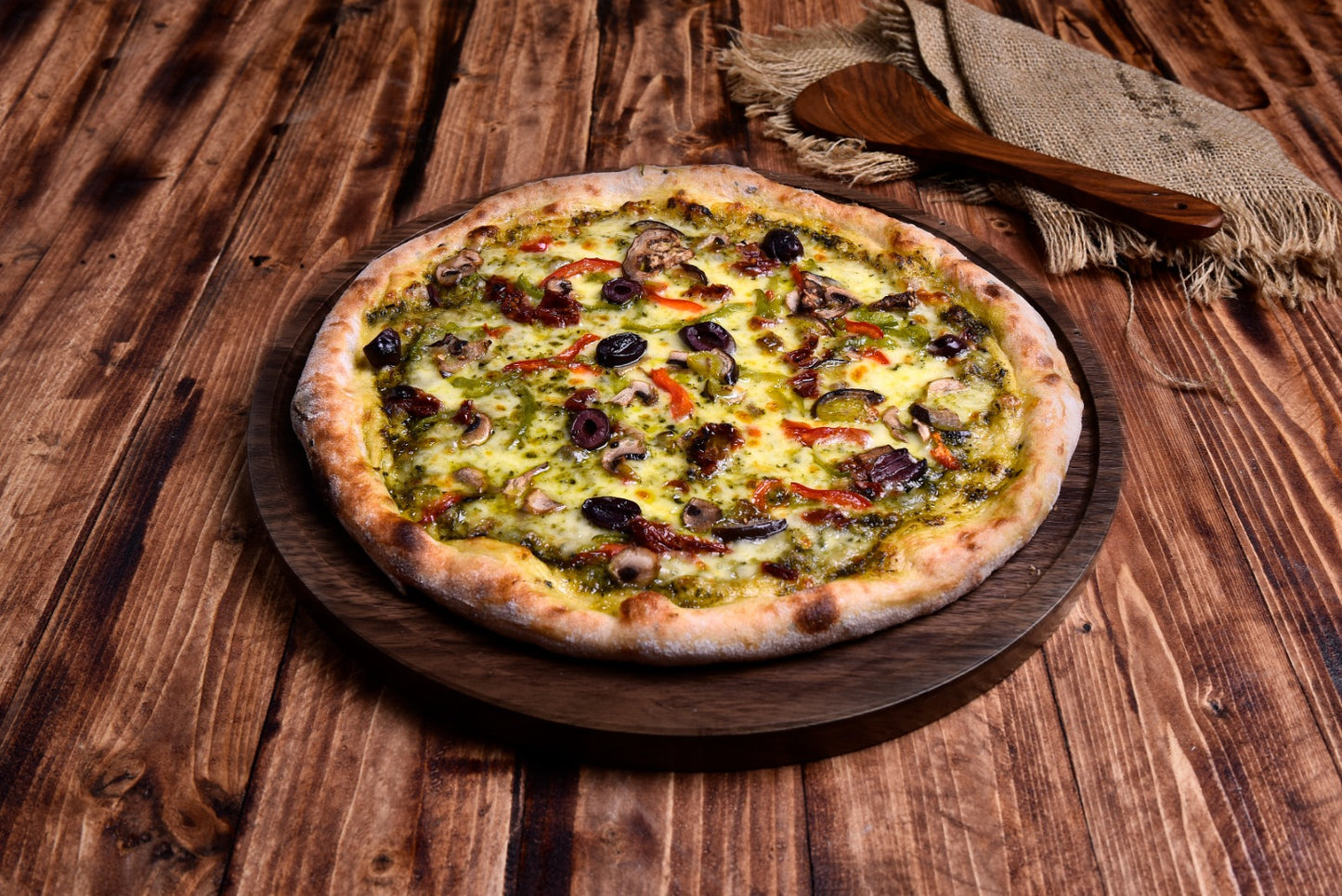 بيتزا بيستو الخضار