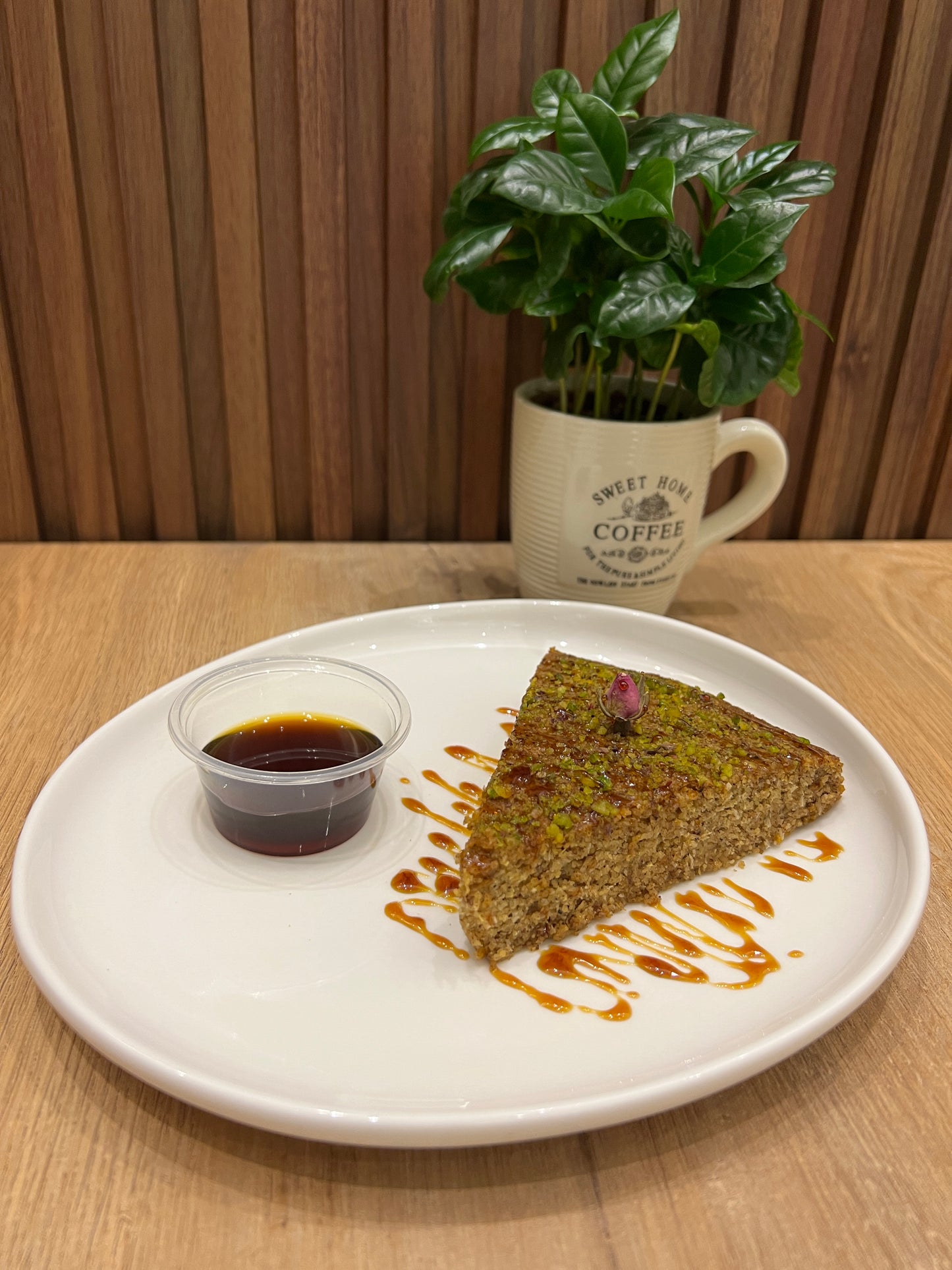 Date and Flaxseed Basboosa